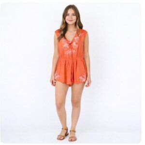 RAMPAGE ROMPER CORAL SIZE SMALL EMBROIDERED